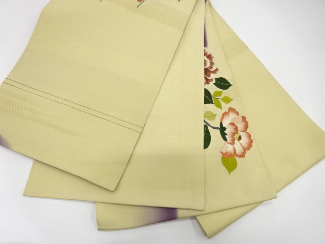  アンティーク　花瓶に文箱・椿・南天模様刺繍丸帯（着用可）